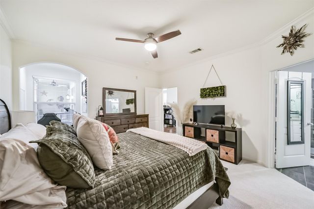 1711 Old Spanish Trail 132, Houston, TX 77054