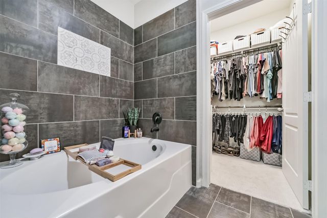 1711 Old Spanish Trail 132, Houston, TX 77054