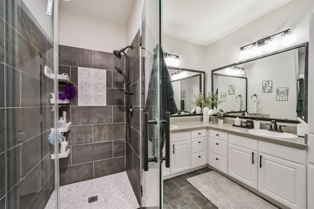 1711 Old Spanish Trail 132, Houston, TX 77054