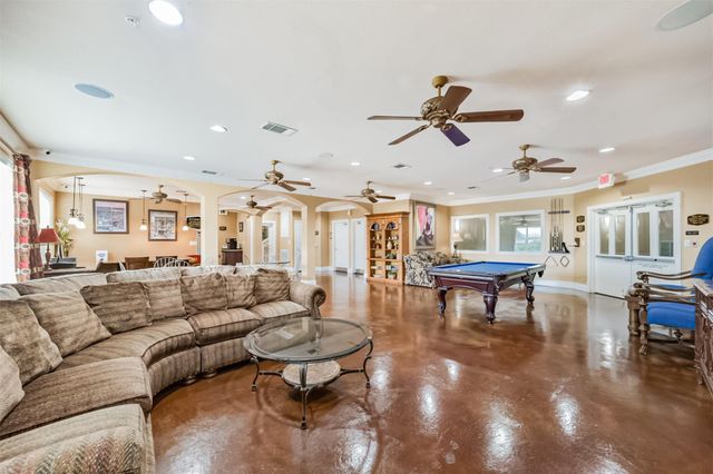 1711 Old Spanish Trail 132, Houston, TX 77054