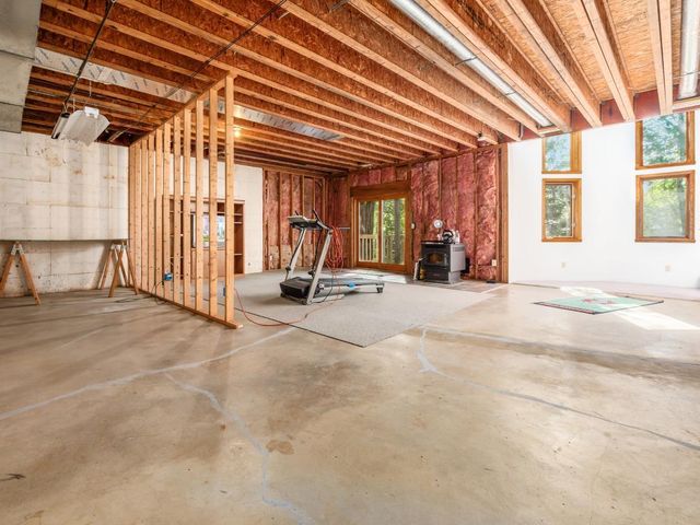 606 Kimberly Court, Heath, OH 43056