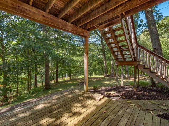 606 Kimberly Court, Heath, OH 43056