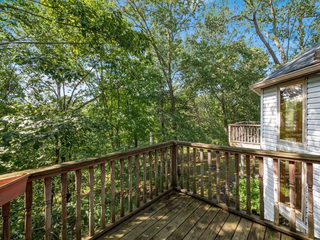 606 Kimberly Court, Heath, OH 43056