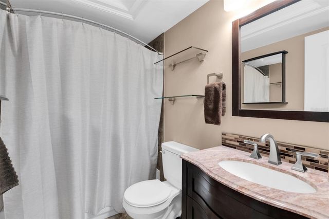 9755 HARRELL AVENUE 105, Treasure Island, FL 33706