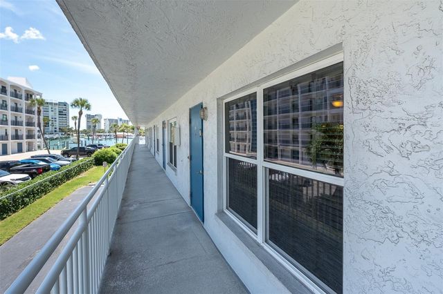 9755 HARRELL AVENUE 105, Treasure Island, FL 33706