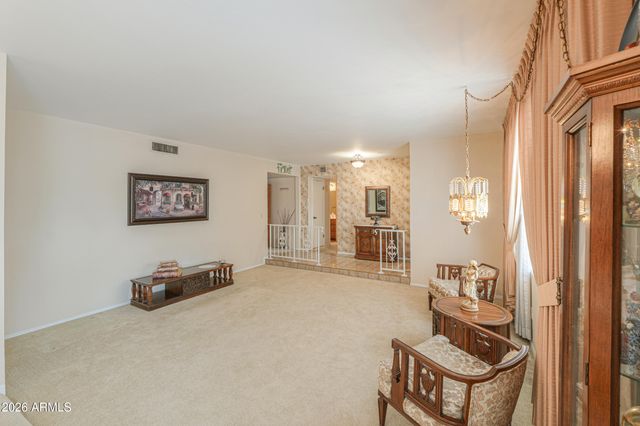 6902 E Sheena Drive, Scottsdale, AZ 85254