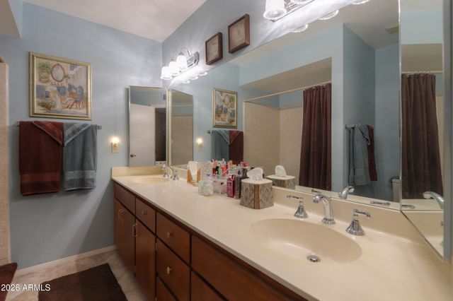 6902 E Sheena Drive, Scottsdale, AZ 85254