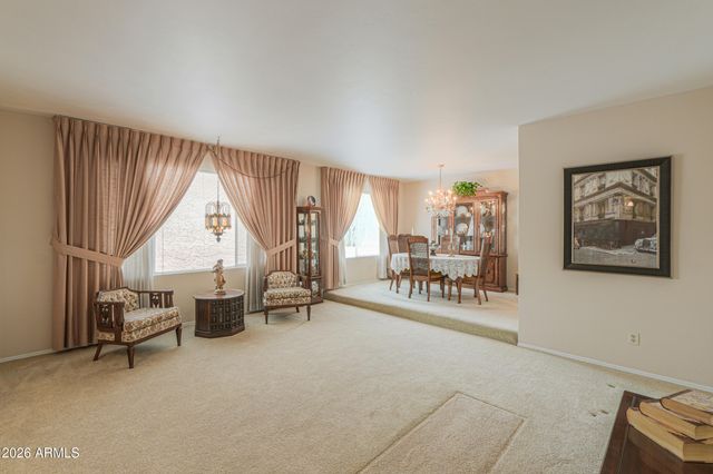 6902 E Sheena Drive, Scottsdale, AZ 85254