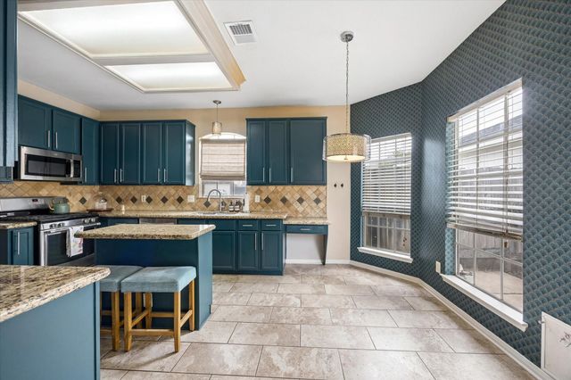 14922 Sawtooth Oak Drive, Houston, TX 77082