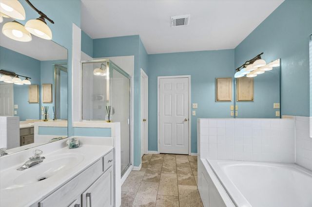 14922 Sawtooth Oak Drive, Houston, TX 77082
