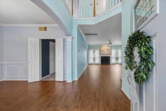 14922 Sawtooth Oak Drive, Houston, TX 77082