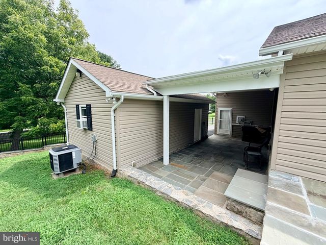 504 HITT CT, Culpeper, VA 22701