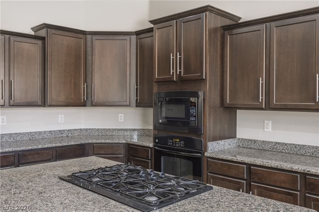 7270 Elessar Avenue, Las Vegas, NV 89178