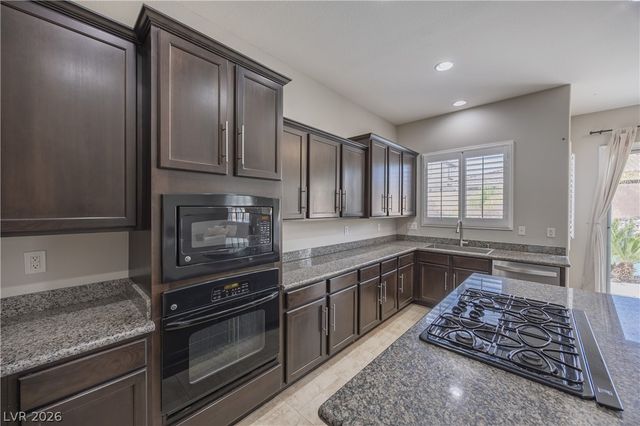 7270 Elessar Avenue, Las Vegas, NV 89178