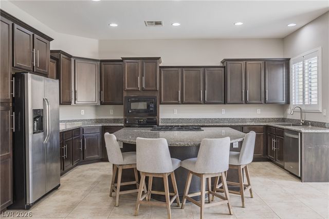 7270 Elessar Avenue, Las Vegas, NV 89178