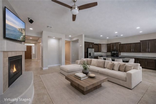 7270 Elessar Avenue, Las Vegas, NV 89178