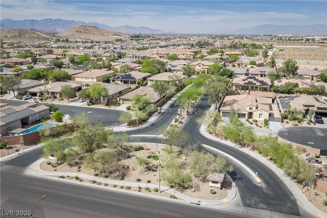 7270 Elessar Avenue, Las Vegas, NV 89178