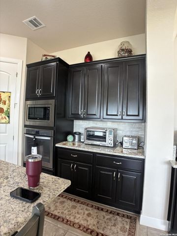 649 Vale, New Braunfels, TX 78132