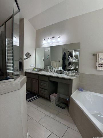 649 Vale, New Braunfels, TX 78132