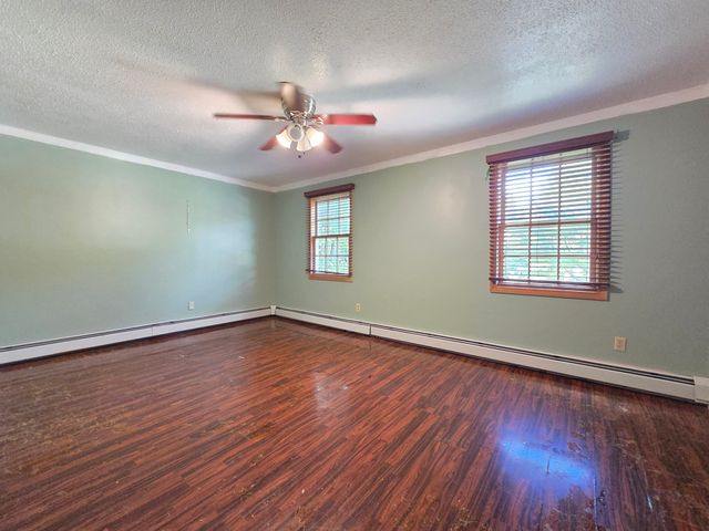 4 Joseph St, Dudley, MA 01571