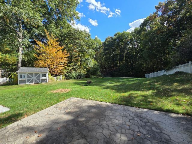 4 Joseph St, Dudley, MA 01571