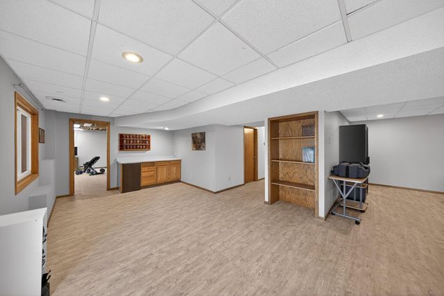 1401 36th Street SW, Rochester, MN 55902