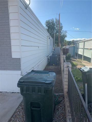 1933 W Robson Circle, Bullhead City, AZ 86442