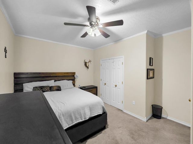 520 Meadow Lane, Winnie, TX 77665