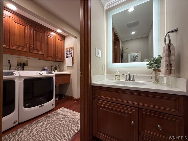 811 Thomas Fox Drive West, North Tonawanda, NY 14120