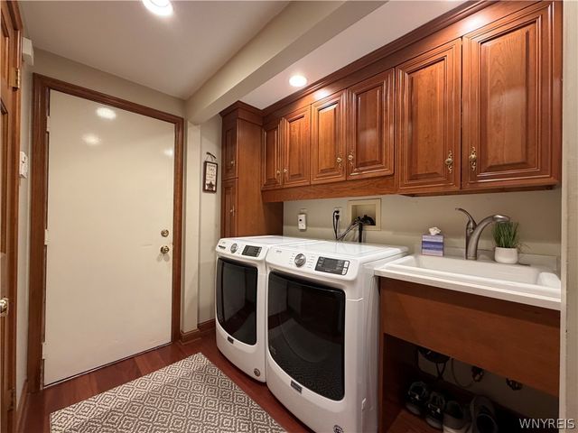 811 Thomas Fox Drive West, North Tonawanda, NY 14120