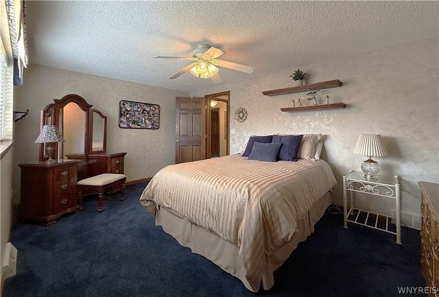 811 Thomas Fox Drive West, North Tonawanda, NY 14120