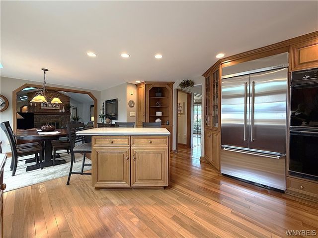 811 Thomas Fox Drive West, North Tonawanda, NY 14120