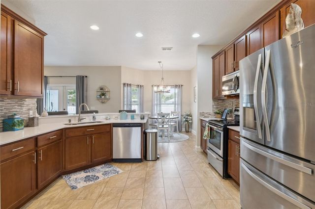 703 CYPRESS OAK CIRCLE, Deland, FL 32720