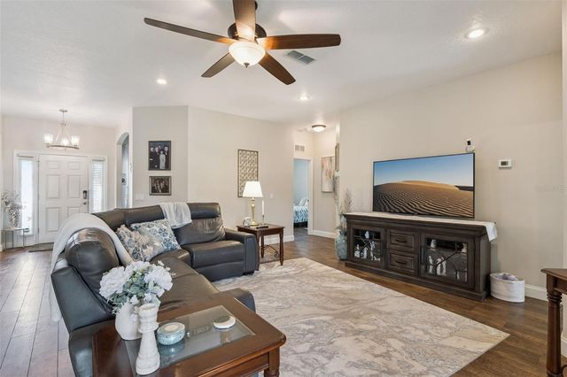 703 CYPRESS OAK CIRCLE, Deland, FL 32720