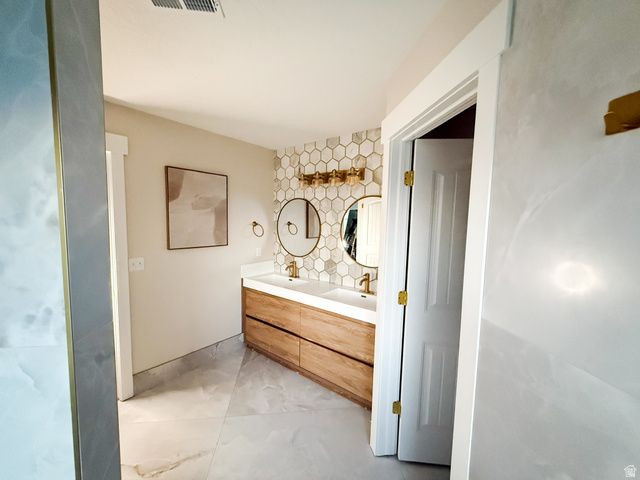 6946 W IVIE FARMS DR, Herriman, UT 84096