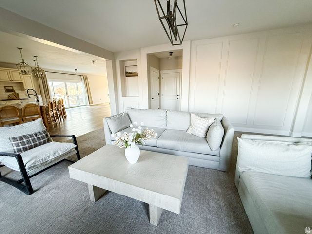 6946 W IVIE FARMS DR, Herriman, UT 84096