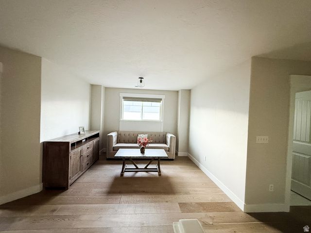 6946 W IVIE FARMS DR, Herriman, UT 84096