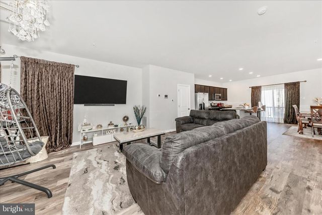 8648 WALTER MARTZ RD, Frederick, MD 21702