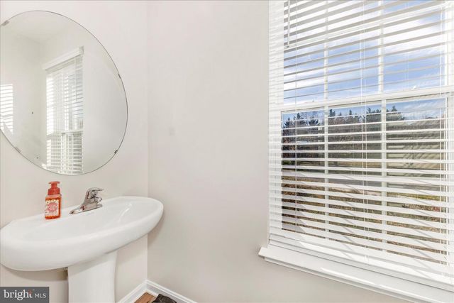 8648 WALTER MARTZ RD, Frederick, MD 21702