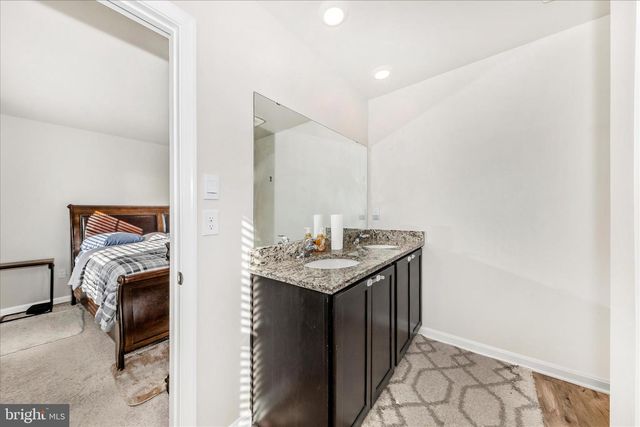 8648 WALTER MARTZ RD, Frederick, MD 21702