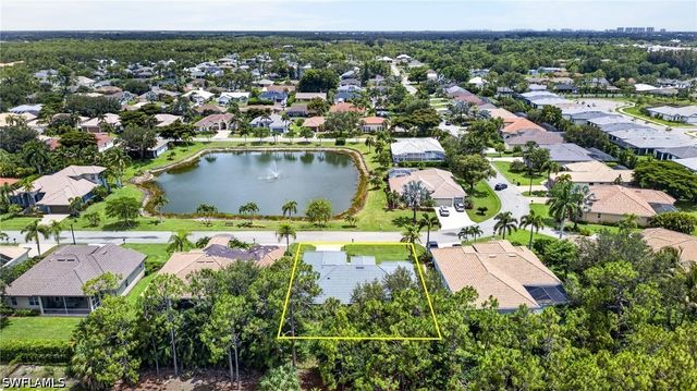 25020 Divot DR, Bonita Springs, FL 34135