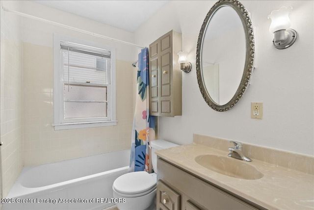 2115 Donora Street, Lansing, MI 48910