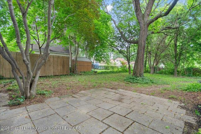 2115 Donora Street, Lansing, MI 48910