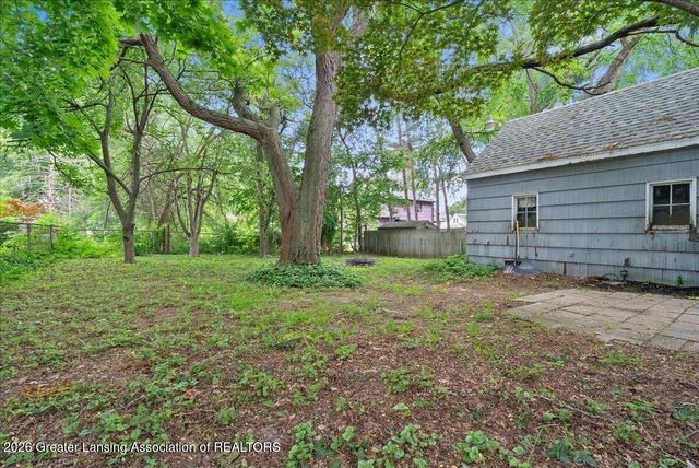 2115 Donora Street, Lansing, MI 48910