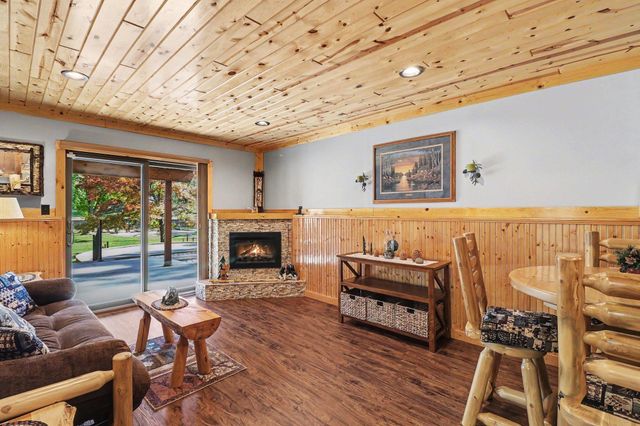 7317 Inwood Avenue S, Cottage Grove, MN 55016
