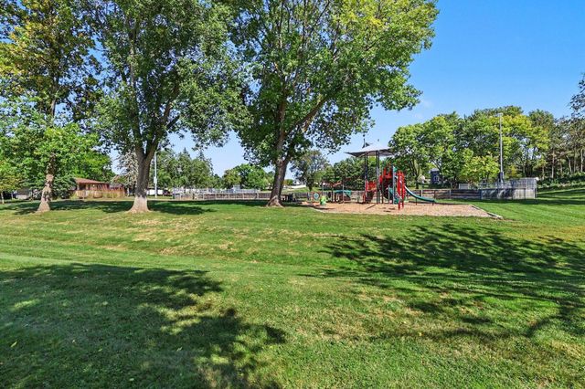 7317 Inwood Avenue S, Cottage Grove, MN 55016