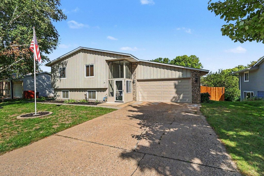 7317 Inwood Avenue S, Cottage Grove, MN 55016 — photo 2