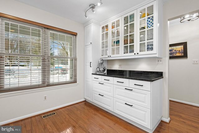 203 CASTLETOWN RD, Lutherville Timonium, MD 21093