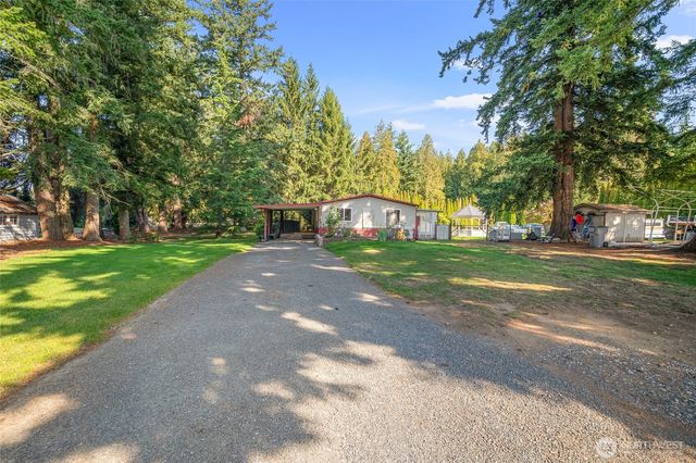 6978 Hannegan Road, Lynden, WA 98264