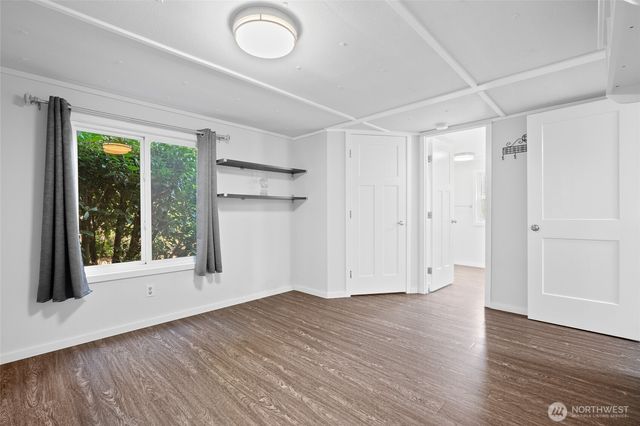 6978 Hannegan Road, Lynden, WA 98264